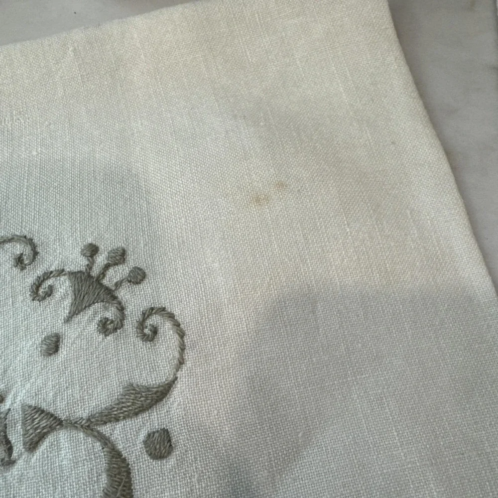 Vintage Linen Napkins Set of 12 cutwork embroidery